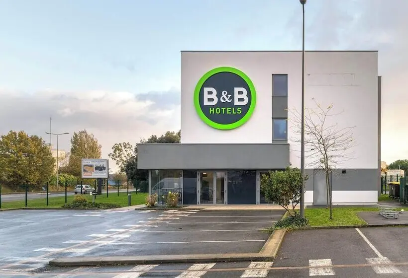 B&b Hotel Laval Ouest