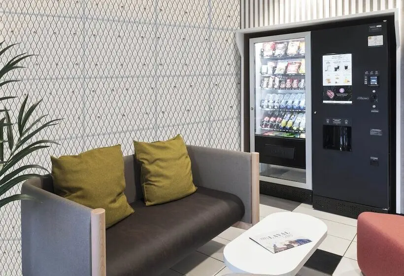 B&b Hotel Laval Ouest
