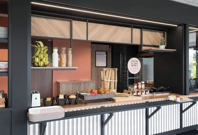 B&b Hotel Laval Ouest