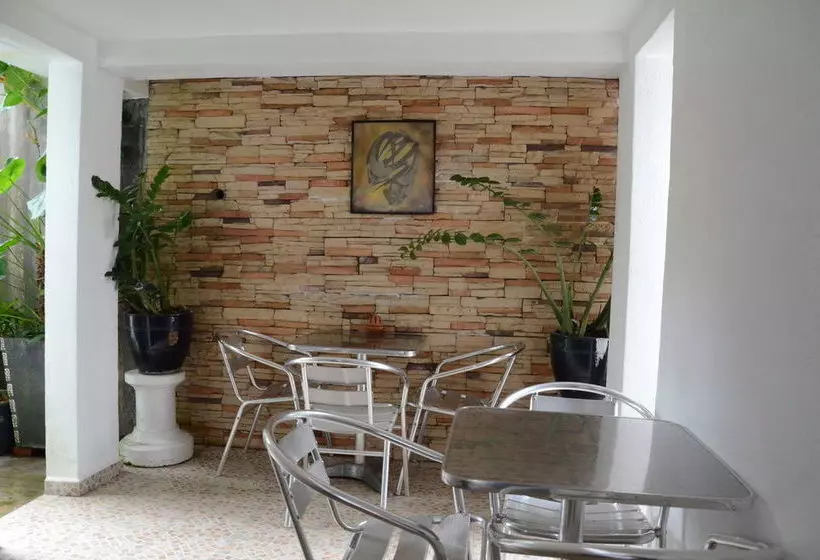 تختخواب و صبحانه Gerard S Place Roomstay