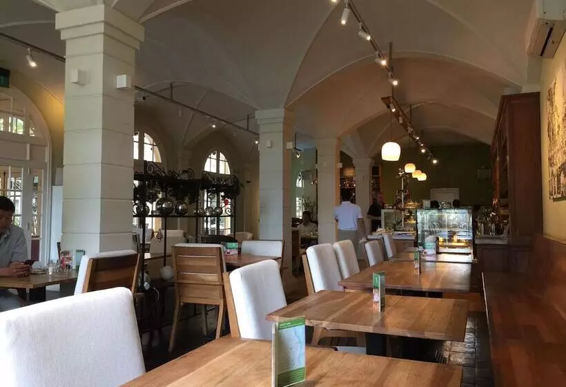 Central Mansions Serviced Apartments