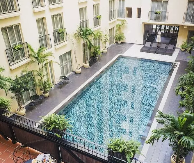 Central Mansions Serviced Apartments