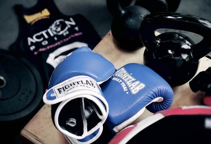 בית מלון כפרי Action Point Fitness Resort