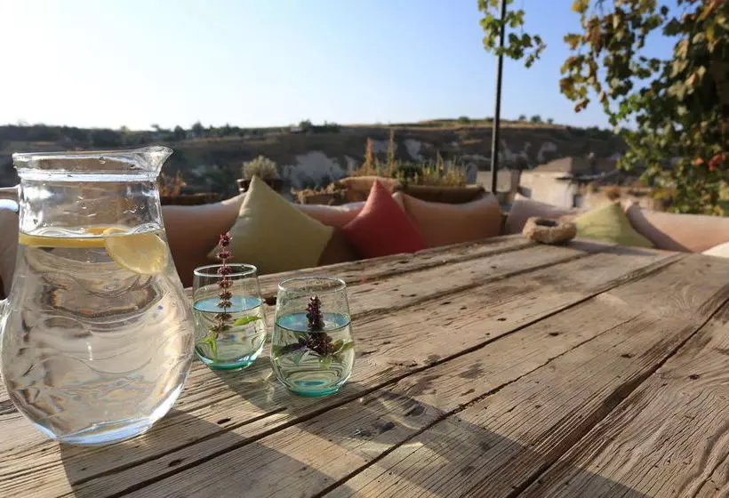 ホテル Anitya Cave House