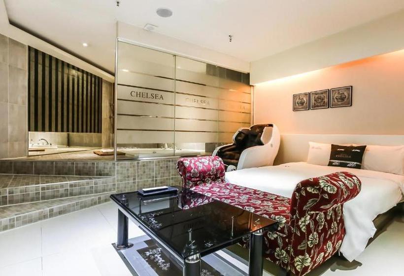 هتل Chelsea