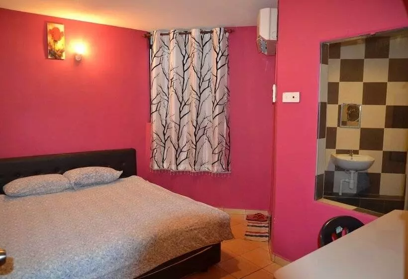 هتل Indah Kuala Terengganu