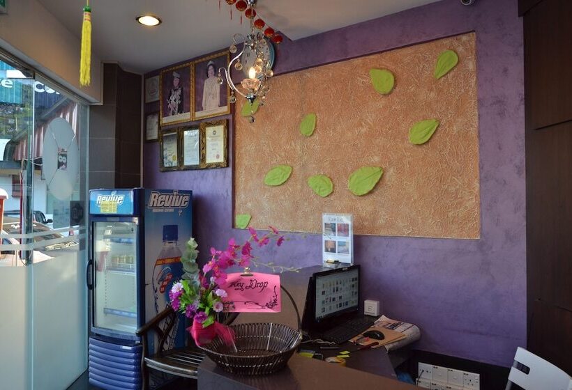 בית מלון כפרי Indah Kuala Terengganu