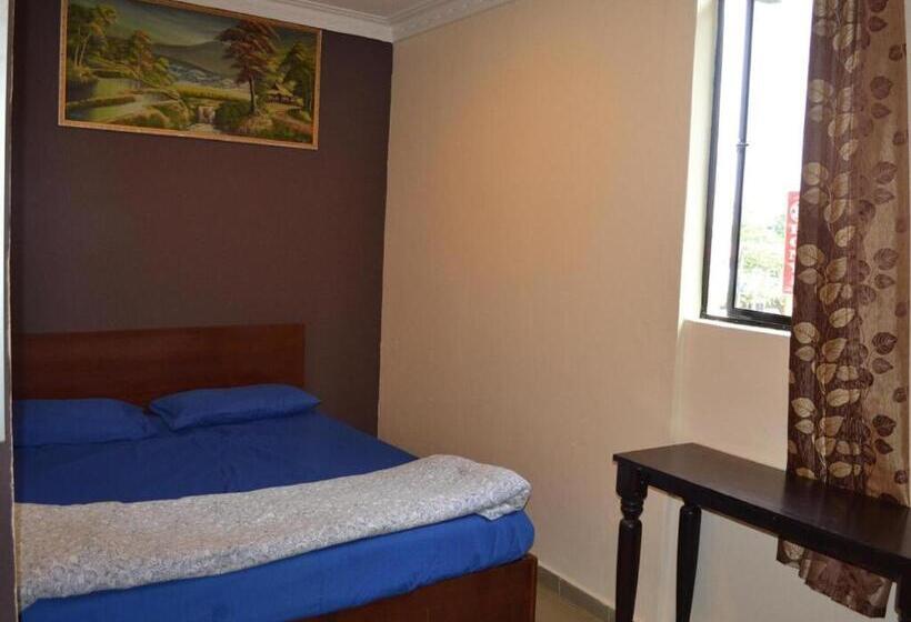 בית מלון כפרי Indah Kuala Terengganu