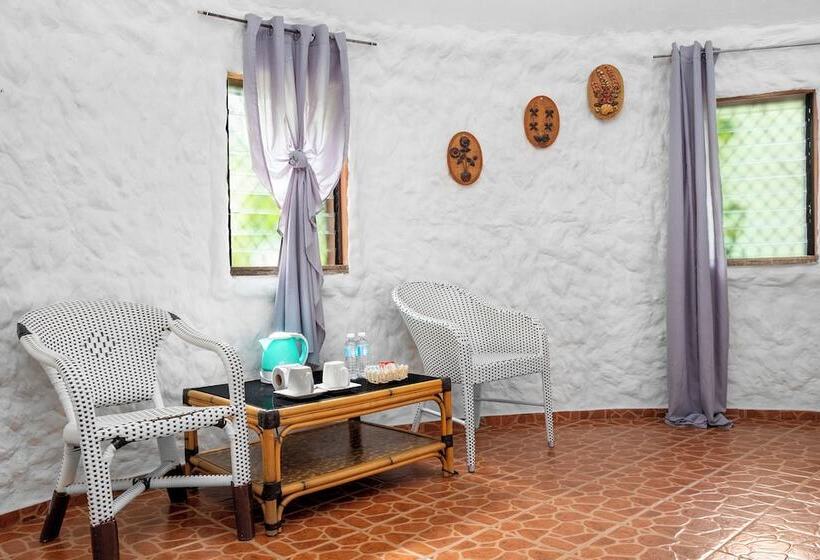 فندق Panglao Chocolate Hills Resort