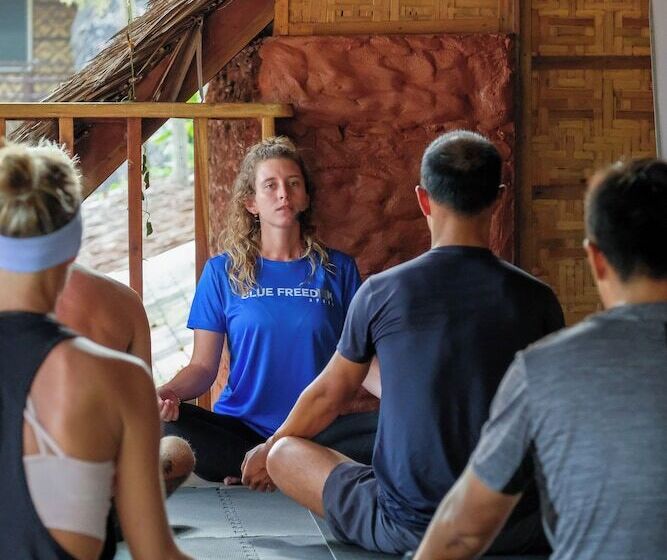 فندق Panglao Chocolate Hills Resort