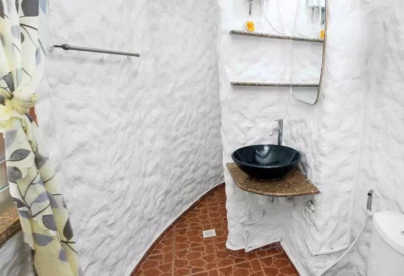 ホテル Panglao Chocolate Hills Resort