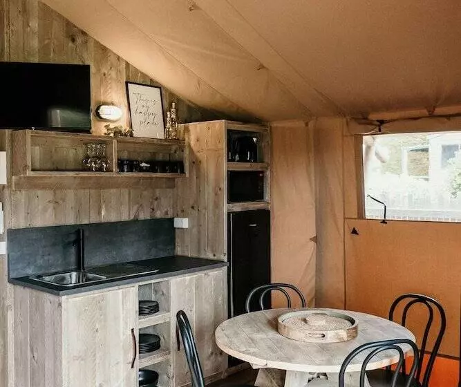 هتل Port Fairy Holiday Park