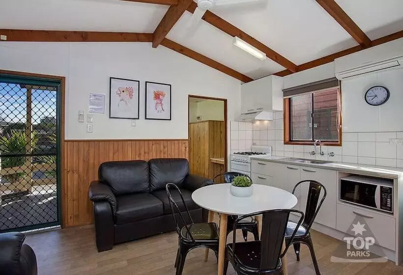 هتل Port Fairy Holiday Park