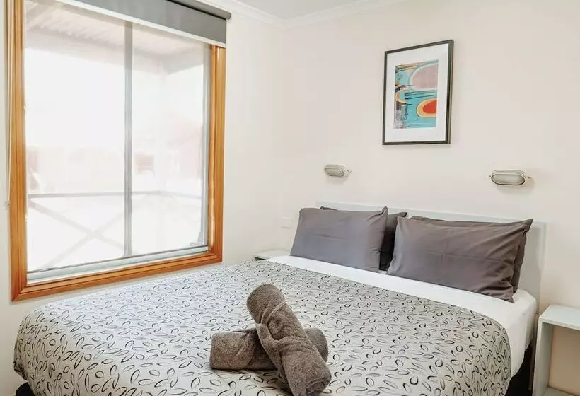 هتل Port Fairy Holiday Park