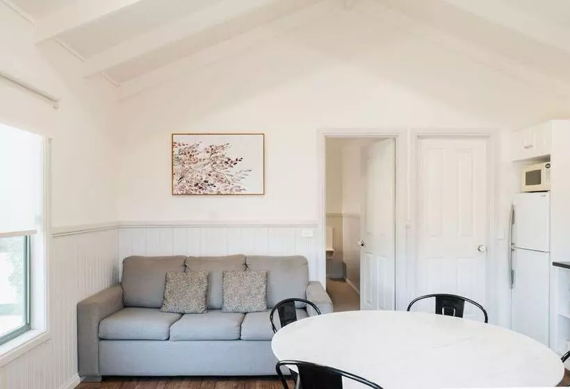 هتل Port Fairy Holiday Park