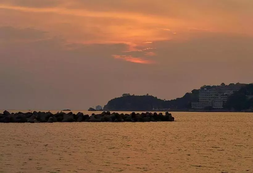 Отель Shinwaka Lodge