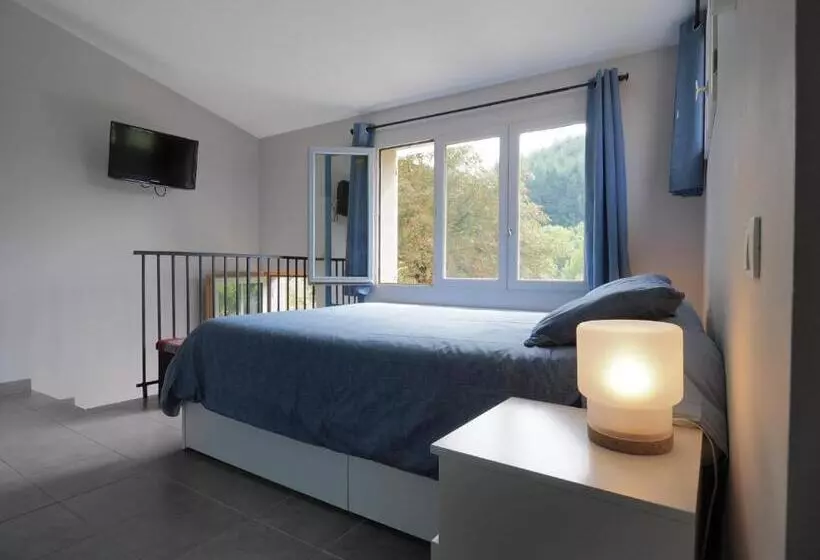 פנסיון L'evidence