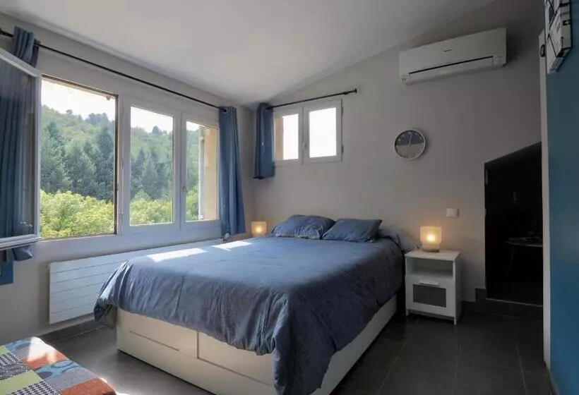 פנסיון L'evidence