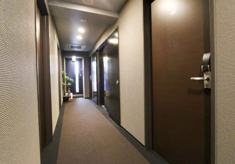 Курорт Livemax Nihonbashi Hakozaki