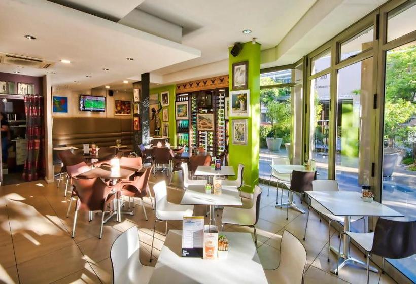 The Quadrant Apartments