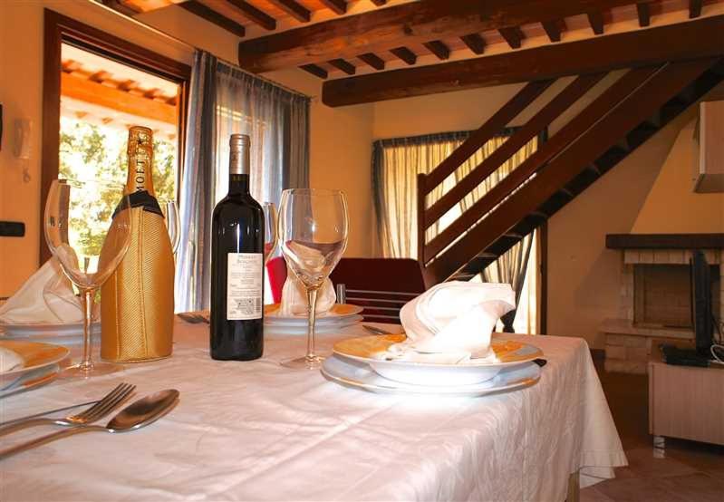 Ville Di Villa Biserno