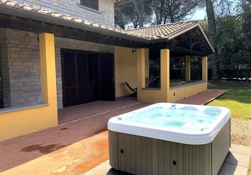 Ville Di Villa Biserno