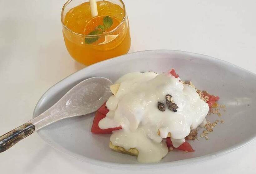 فندق صغير Ban S Avenue Guesthouse