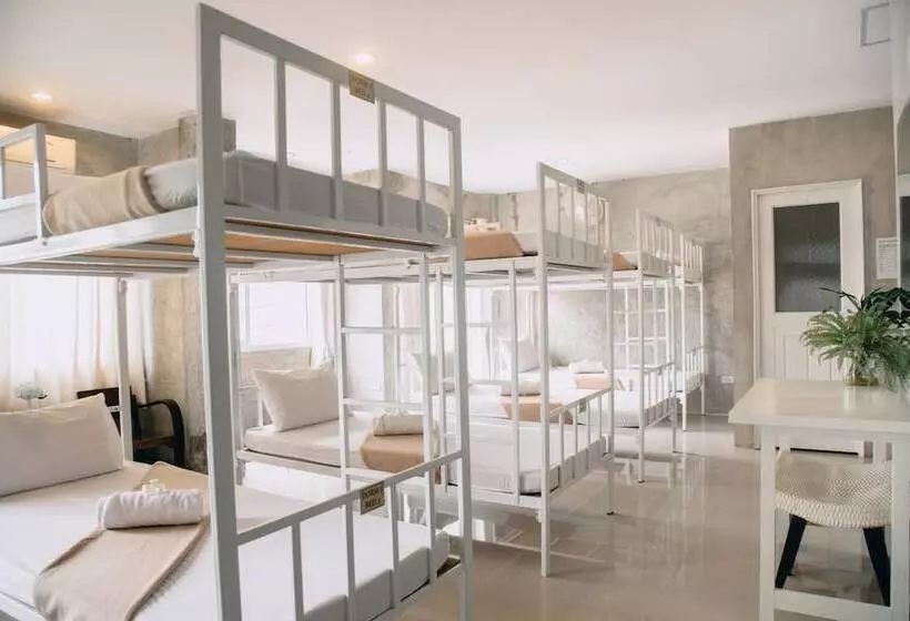 旅馆 Ban S Avenue Guesthouse