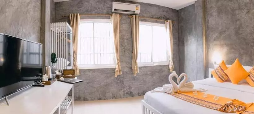 旅馆 Ban S Avenue Guesthouse