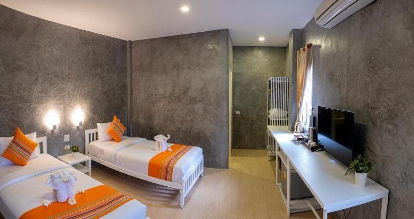 فندق صغير Ban S Avenue Guesthouse