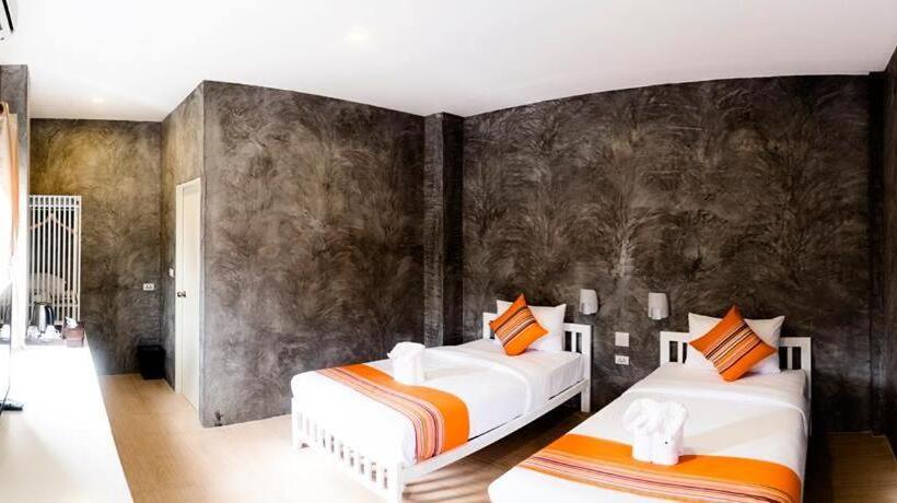 فندق صغير Ban S Avenue Guesthouse