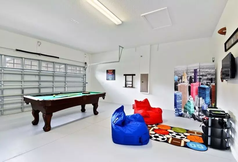 Five Star Vacation Homes