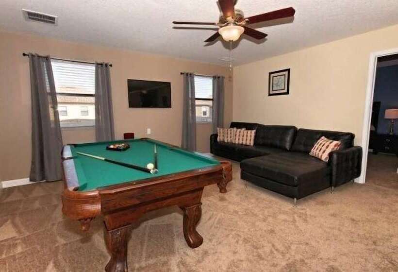 Five Star Vacation Homes