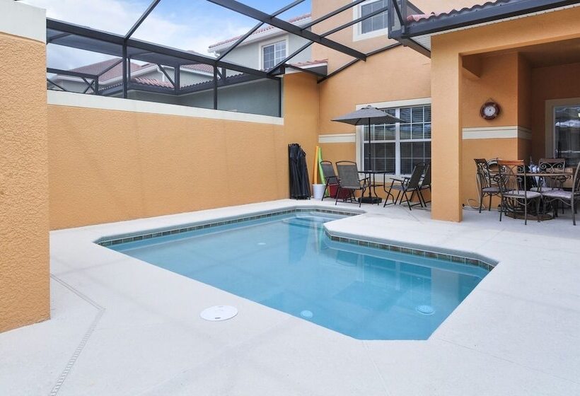 Five Star Vacation Homes