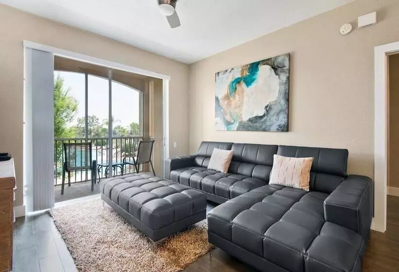 Five Star Vacation Homes