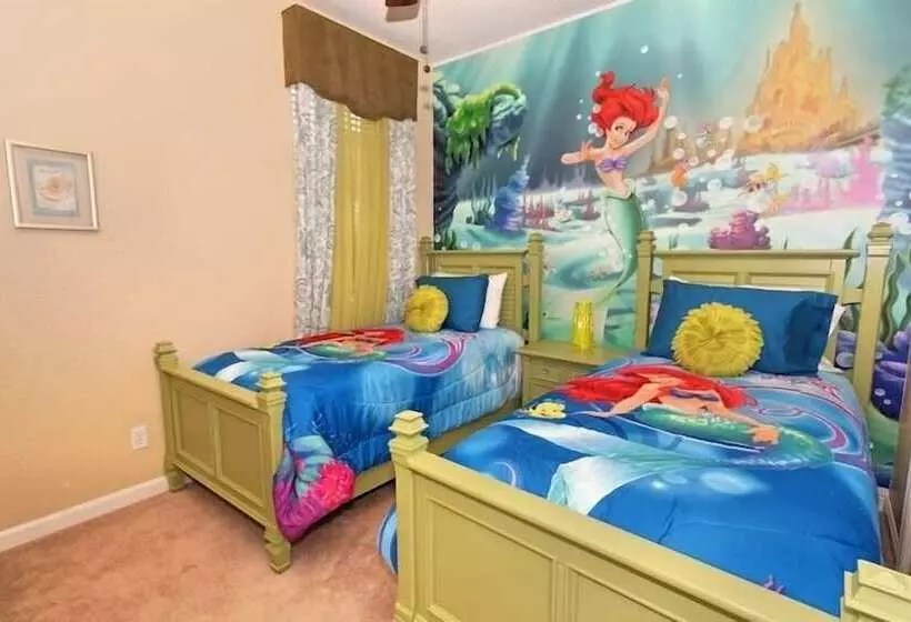 Five Star Vacation Homes