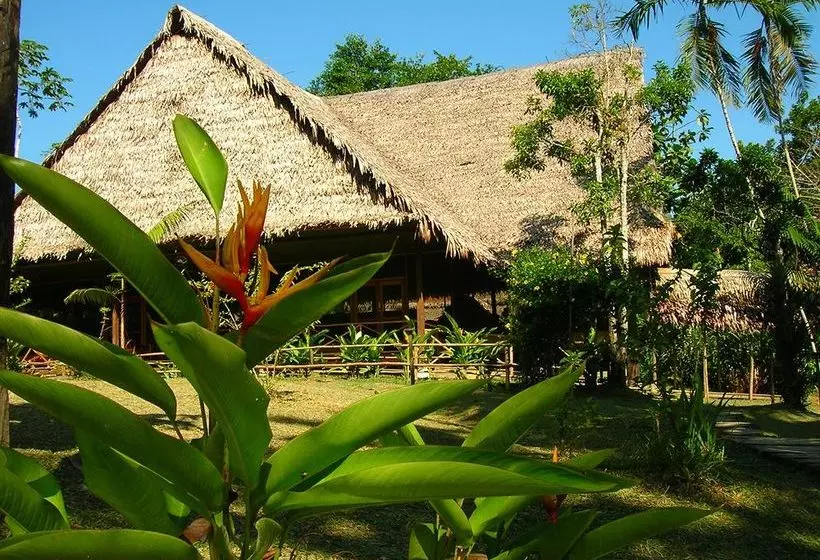 Hotelli Amazonas Sinchicuy Lodge
