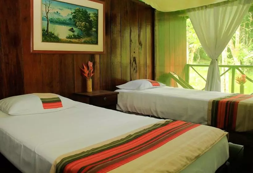 Hotelli Amazonas Sinchicuy Lodge