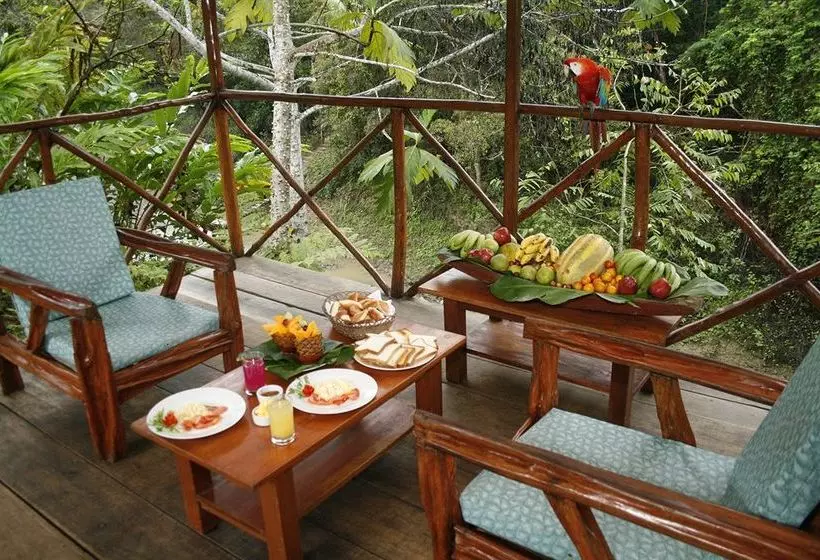 Hotelli Amazonas Sinchicuy Lodge