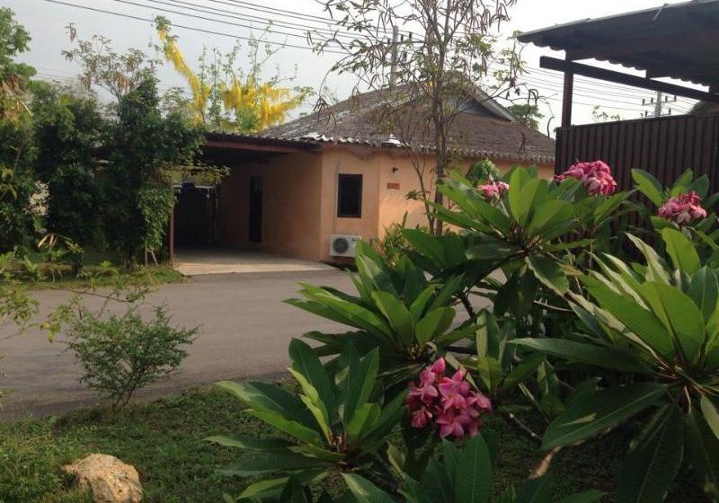 Hotel Baan Pan Din Resort