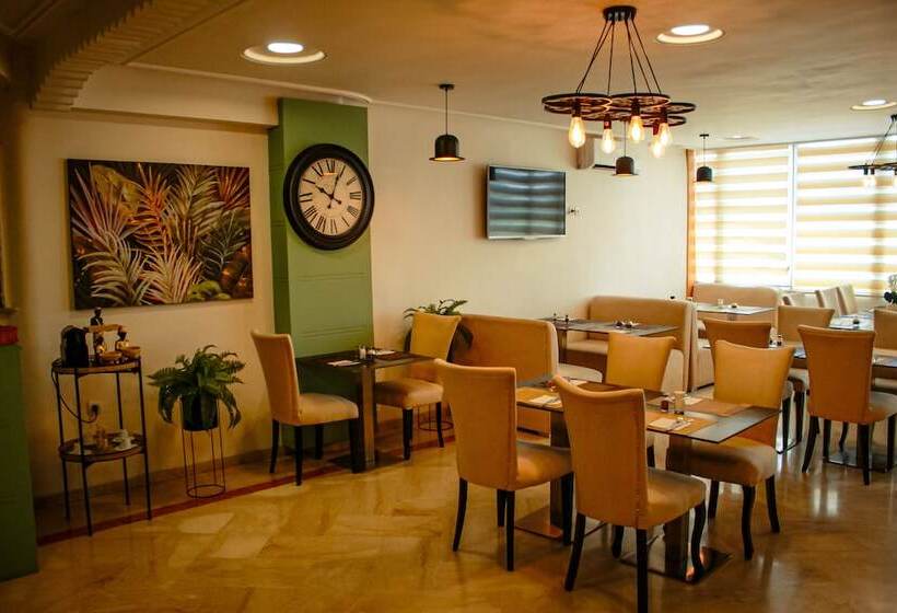 호텔 Belle Vue Et Spa