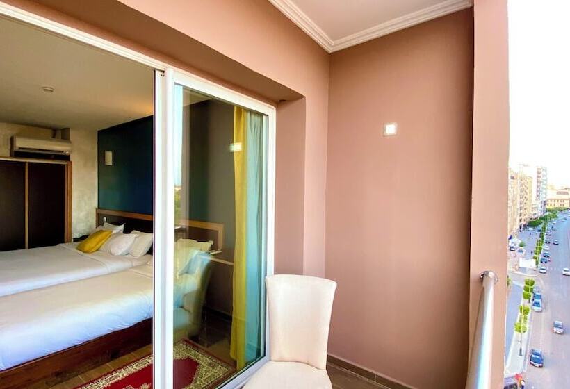 호텔 Belle Vue Et Spa