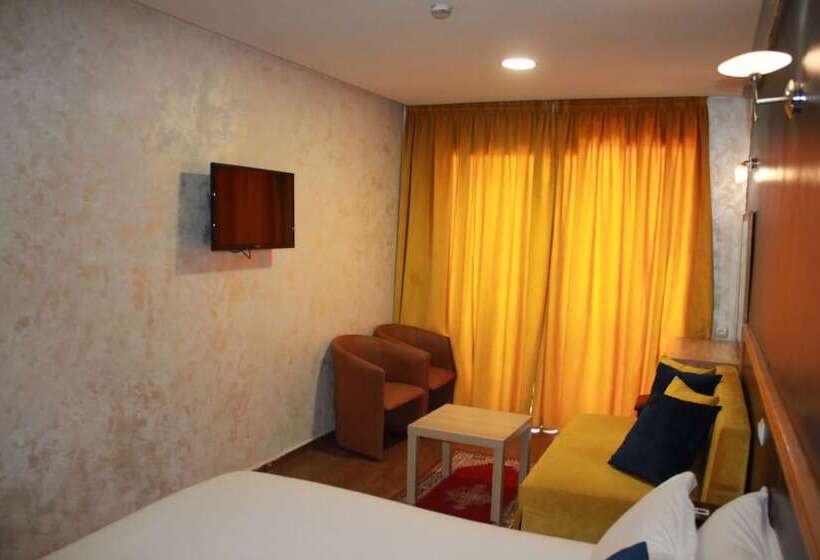 호텔 Belle Vue Et Spa