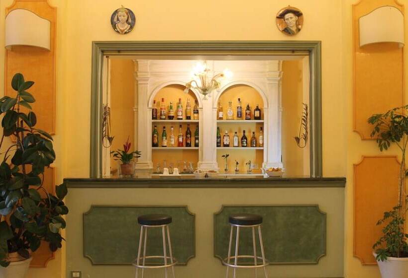 فندق Croce Di Savoia