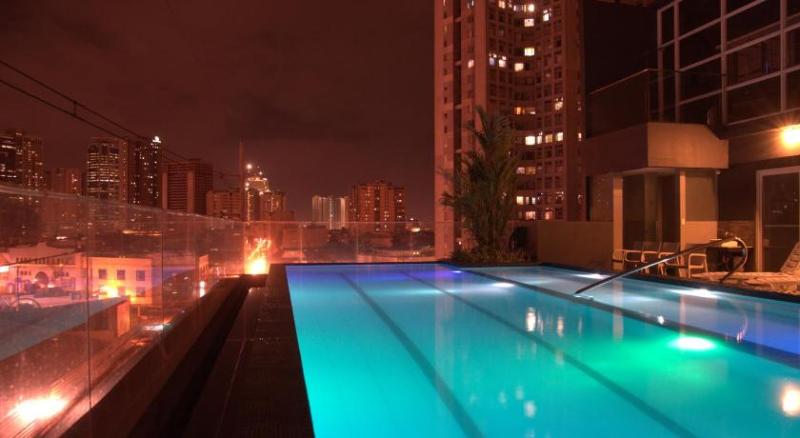 Jade Hotel And Suites