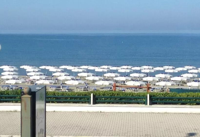 Hotel La Rosetta Scauri