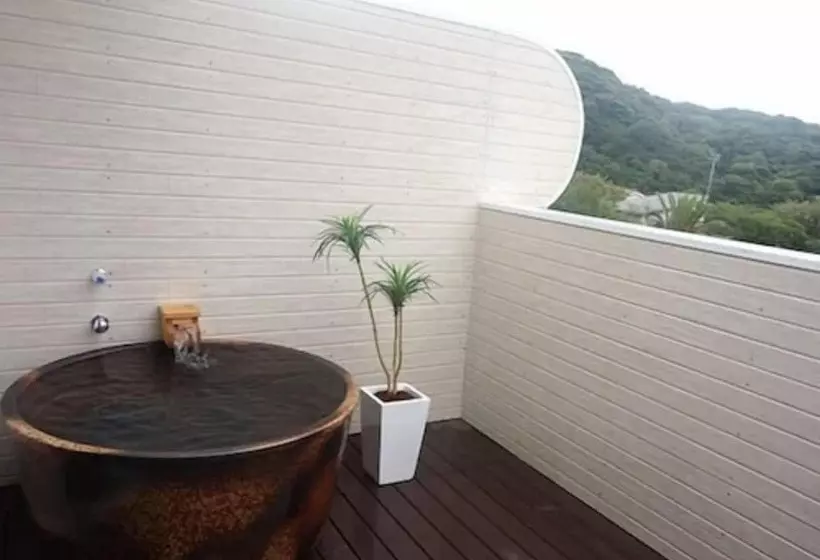 Отель Livemax Resort Izushimoda