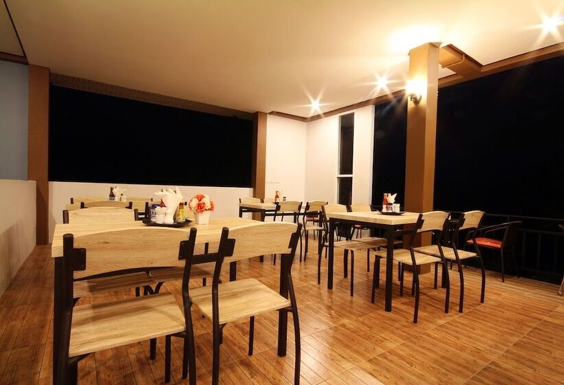 בית מלון כפרי Phutara Lanta Resort   Sha Extra Plus Koh Lanta