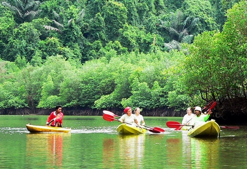 בית מלון כפרי Phutara Lanta Resort   Sha Extra Plus Koh Lanta