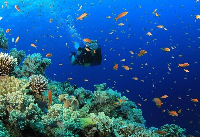 בית מלון כפרי Phutara Lanta Resort   Sha Extra Plus Koh Lanta